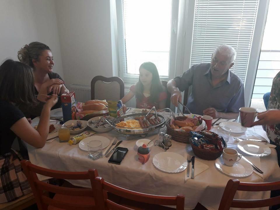Hostel Larisa Banja Luka Ngoại thất bức ảnh